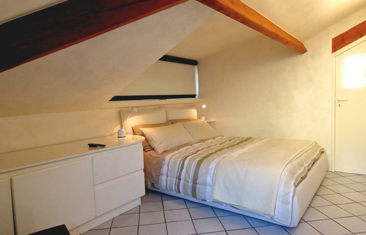 Mansarda luminosa in centro sul mare - Attic by sea Apartment Sanremo Exterior foto